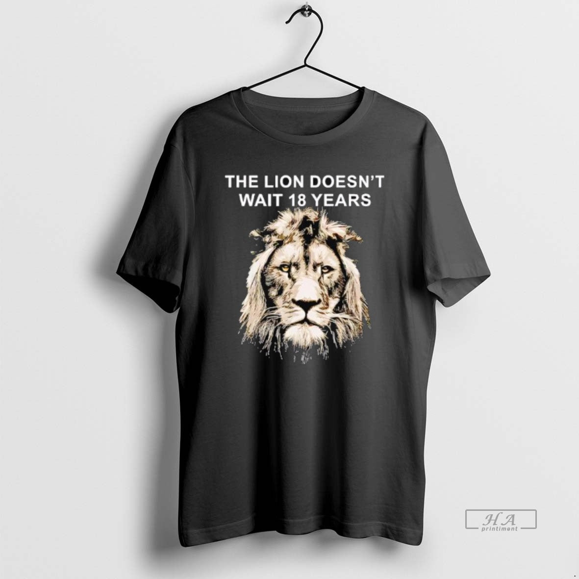 Official The Lion Doesnt Wait 18 Years Lion Big Head