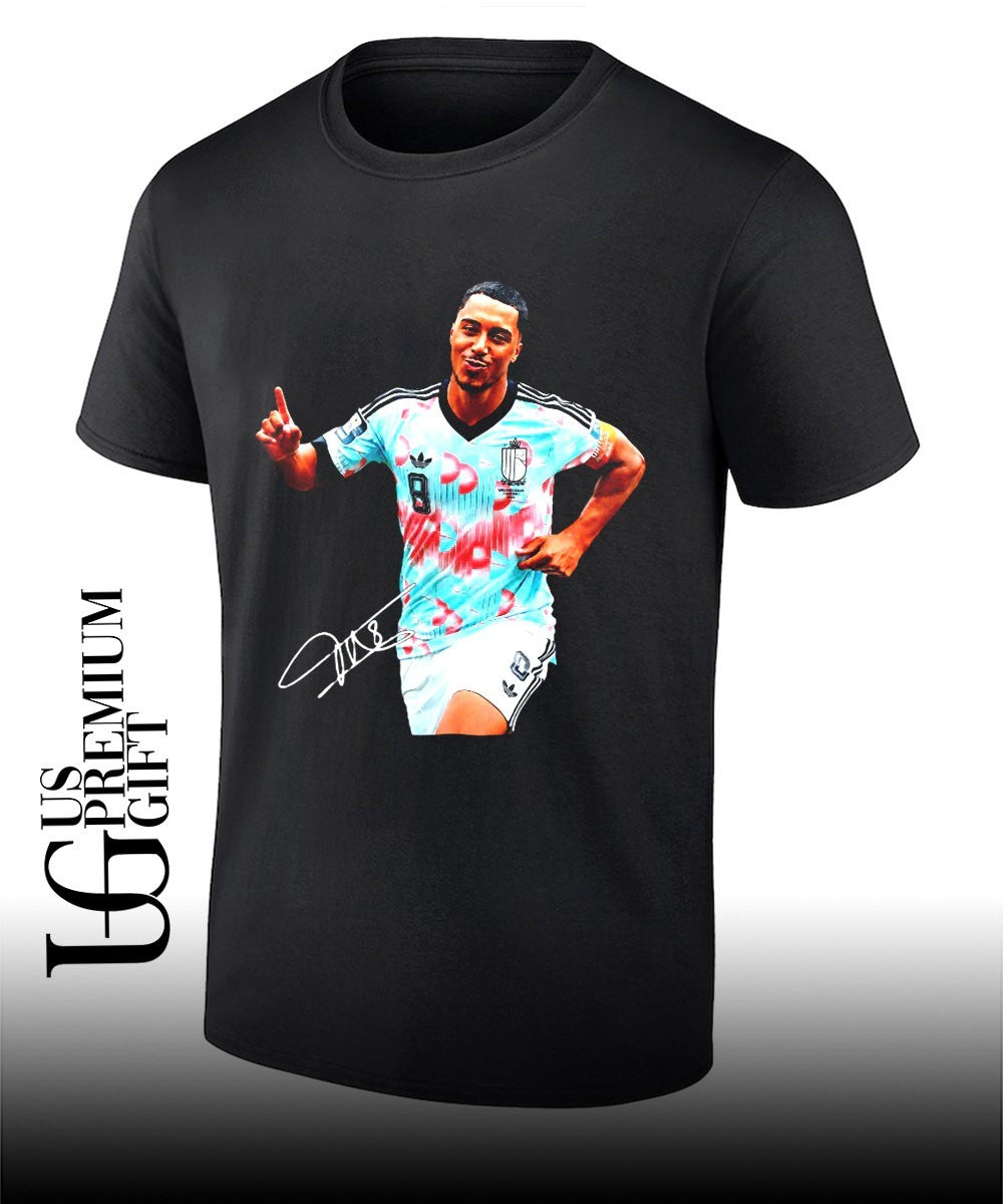 Youri Tielemans Belgium national football running signature shirt