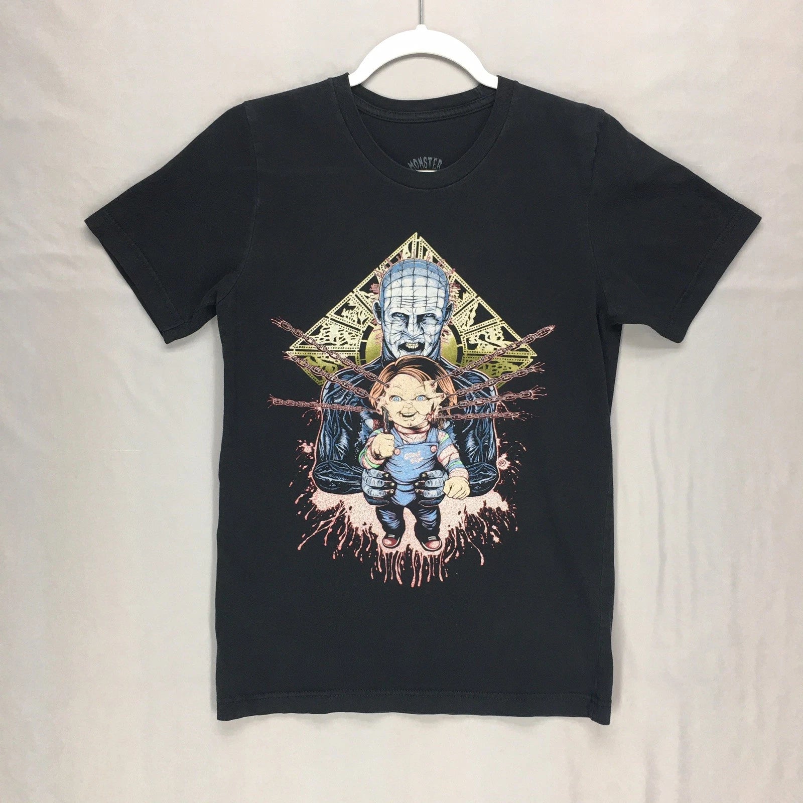 Hellraiser x chucky Shirt Mens M Horror Movie Graphic Pinhead Tee Monster Tease