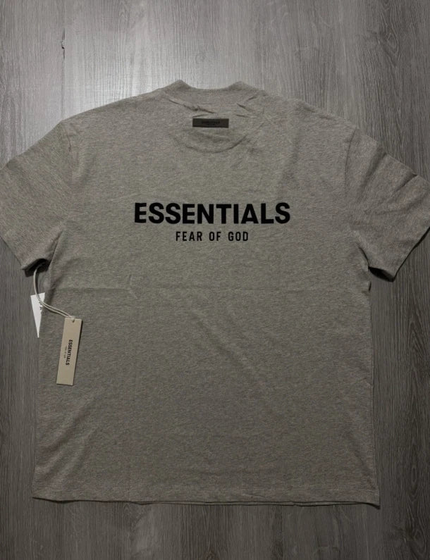 Essentials Men's Grey T-shirt XL