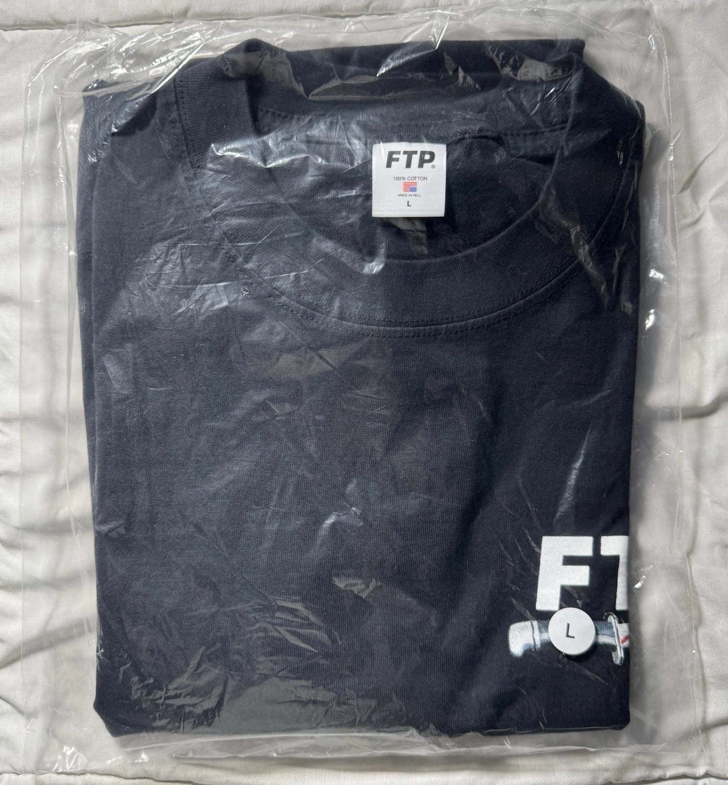 FTP FUCKTHEPOPULATION Scream Ghostface Knife Logo Shirt Black Size Large SEALED
