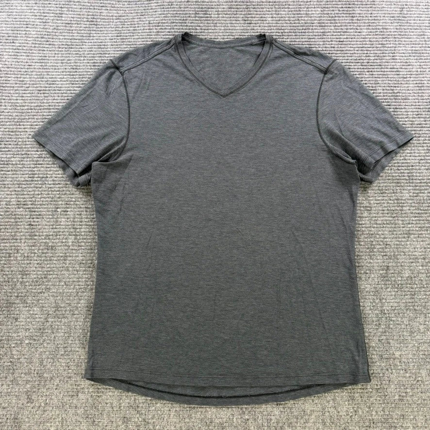 Lululemon Men Large V-Neck Short Sleeve T-Shirt Heathered Charcoal Grey Tee READ