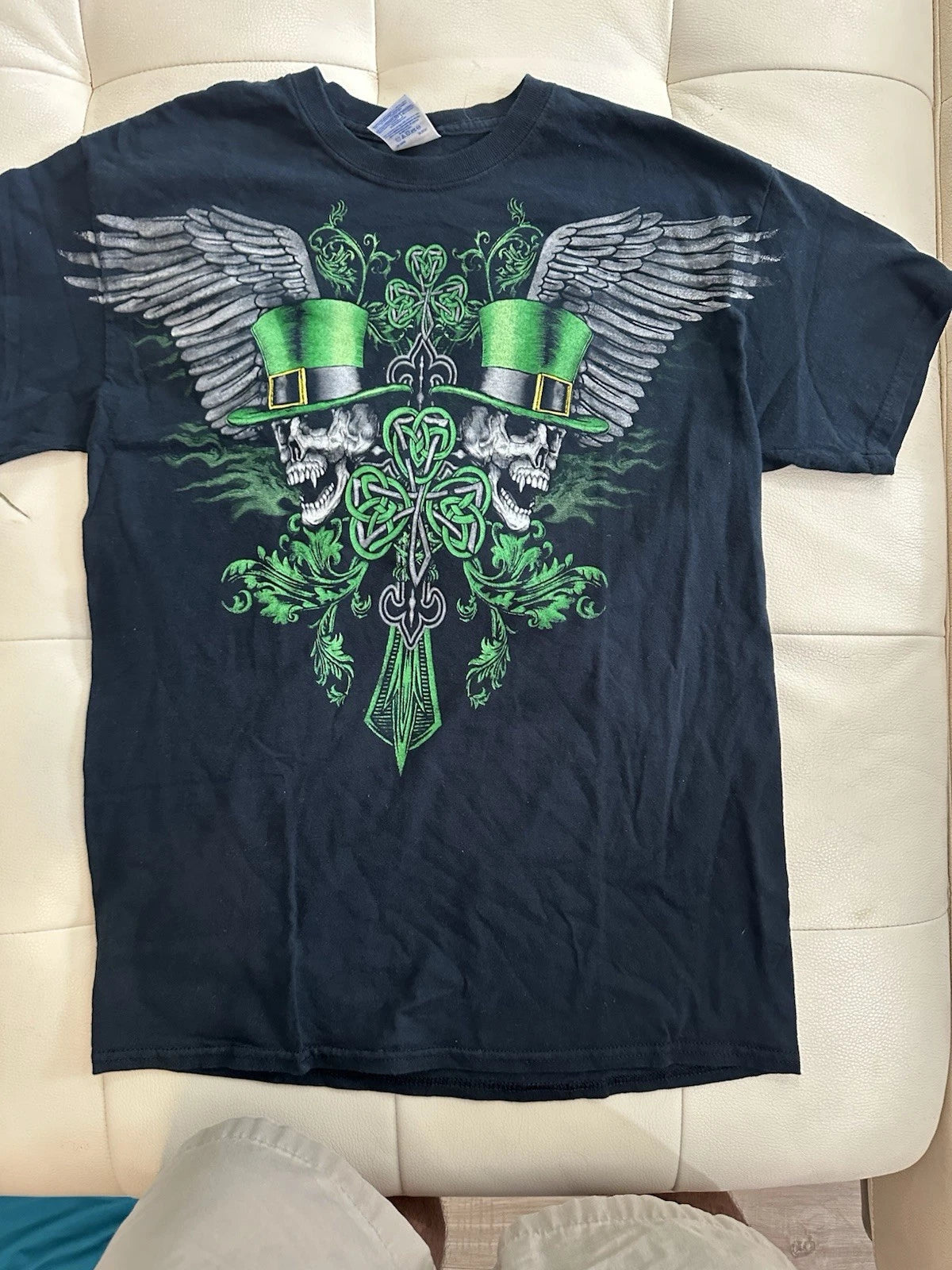 VTG Gildan Green Skulls Top Hat Black Tshirt Sz M Goth  Horror Skull Size M