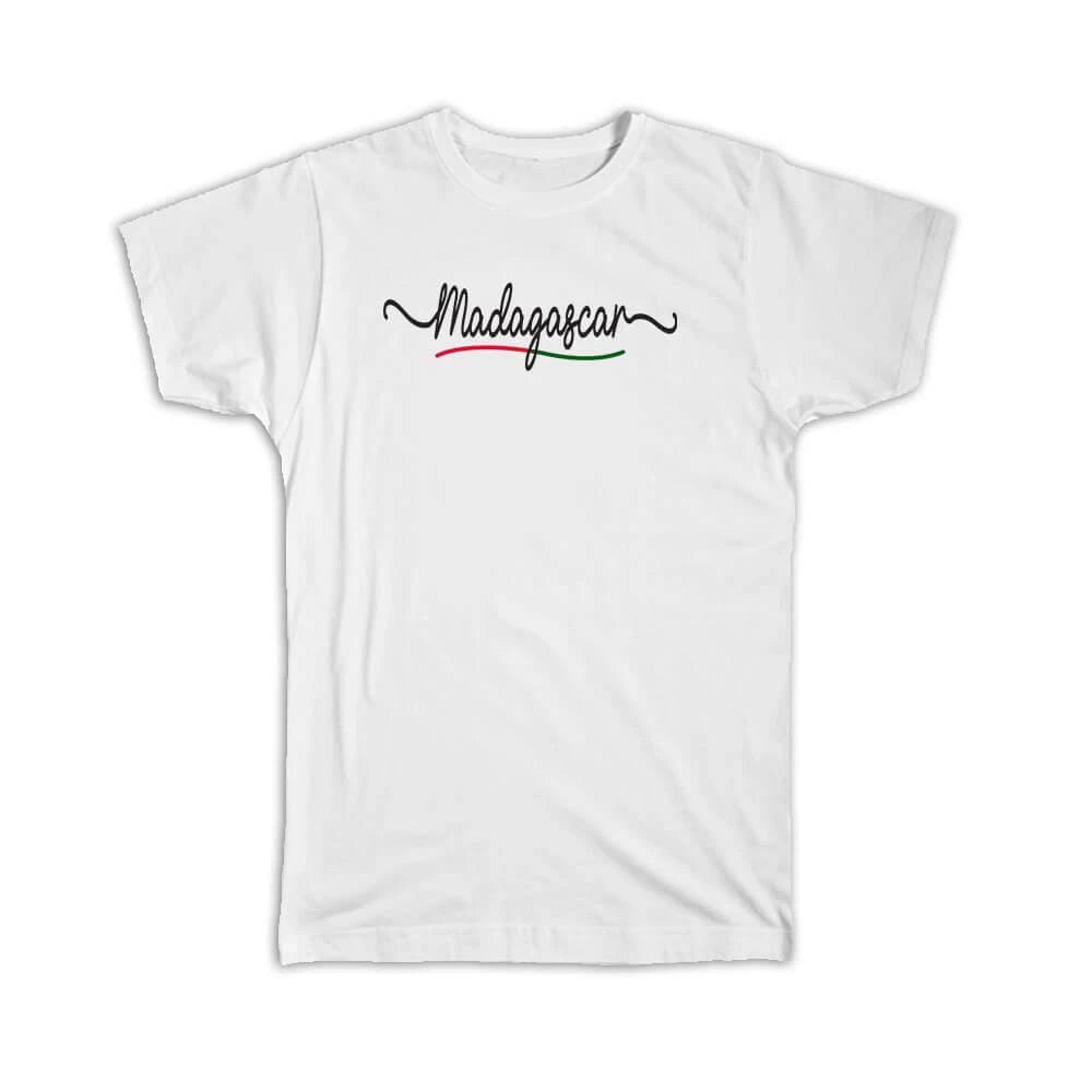 Gift T-Shirt : Madagascar Flag Colors Malagasy Travel Expat Country Minimalist