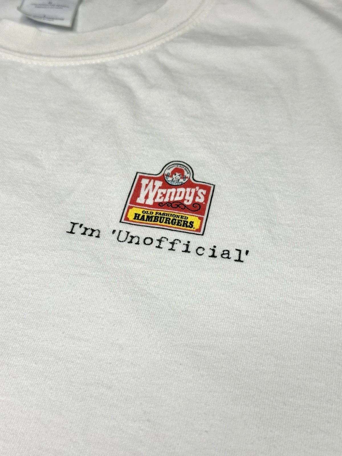 RARE Wendy's “I’m Unofficial” T-Shirt Men L Graphic Tee White Gildan *stains