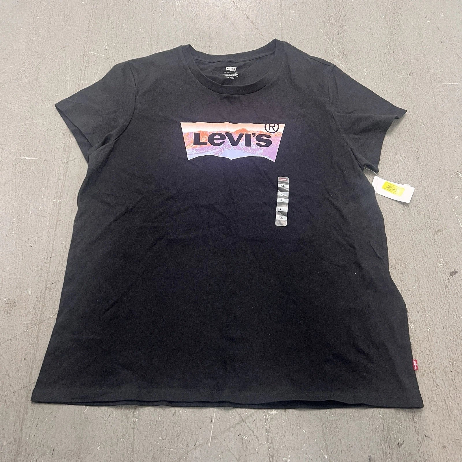 Levi's Men's Graphic Logo Tee Black Size XL Casual Cotton T-Shirt Streetwear