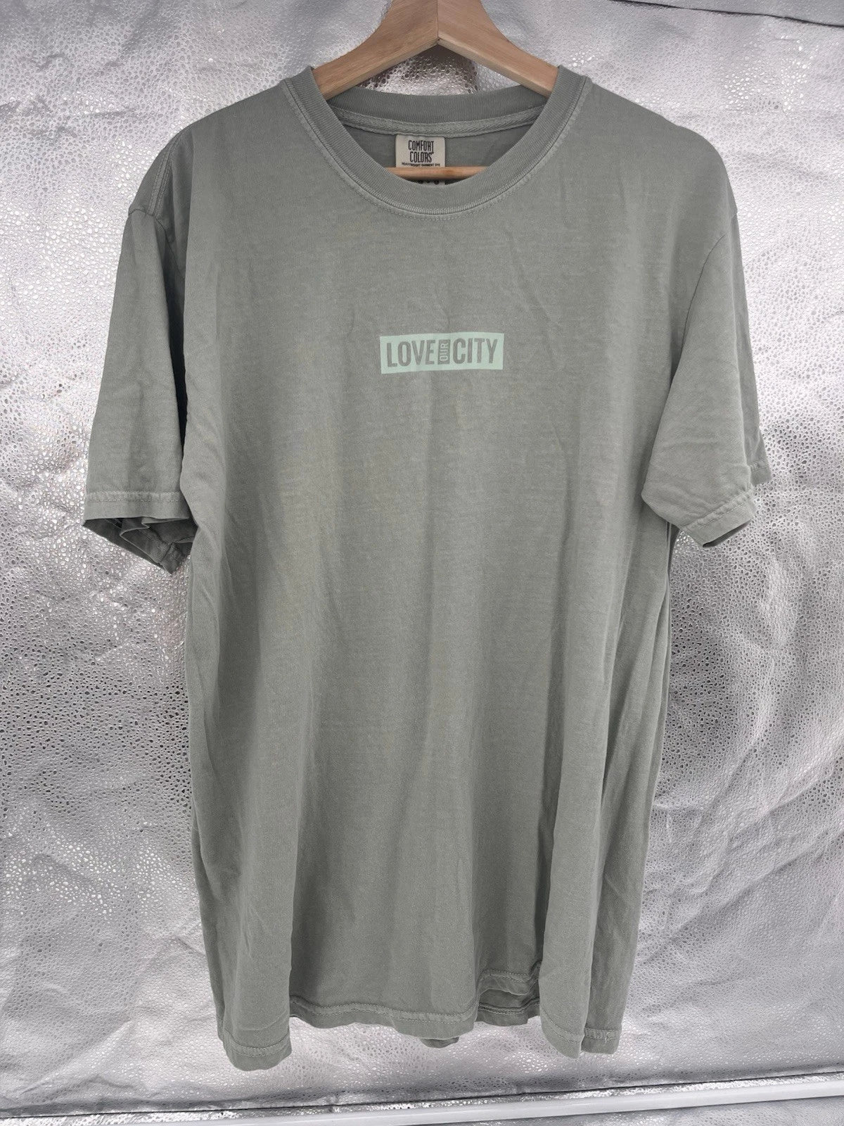 Comfort Colors Love Our City Graphic T-Shirt Size Large Basic  Summer Travel
