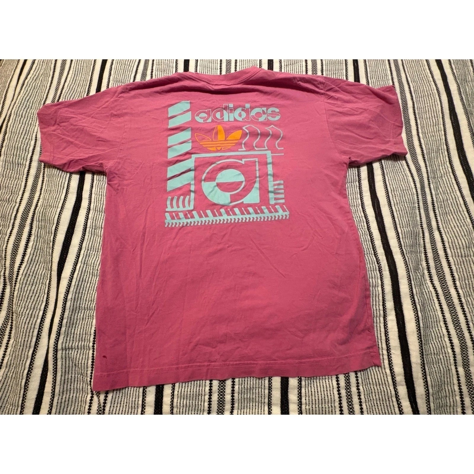 Adidas Pink Graphic Tee Womens Small Trefoil Logo Streetwear T Shirt