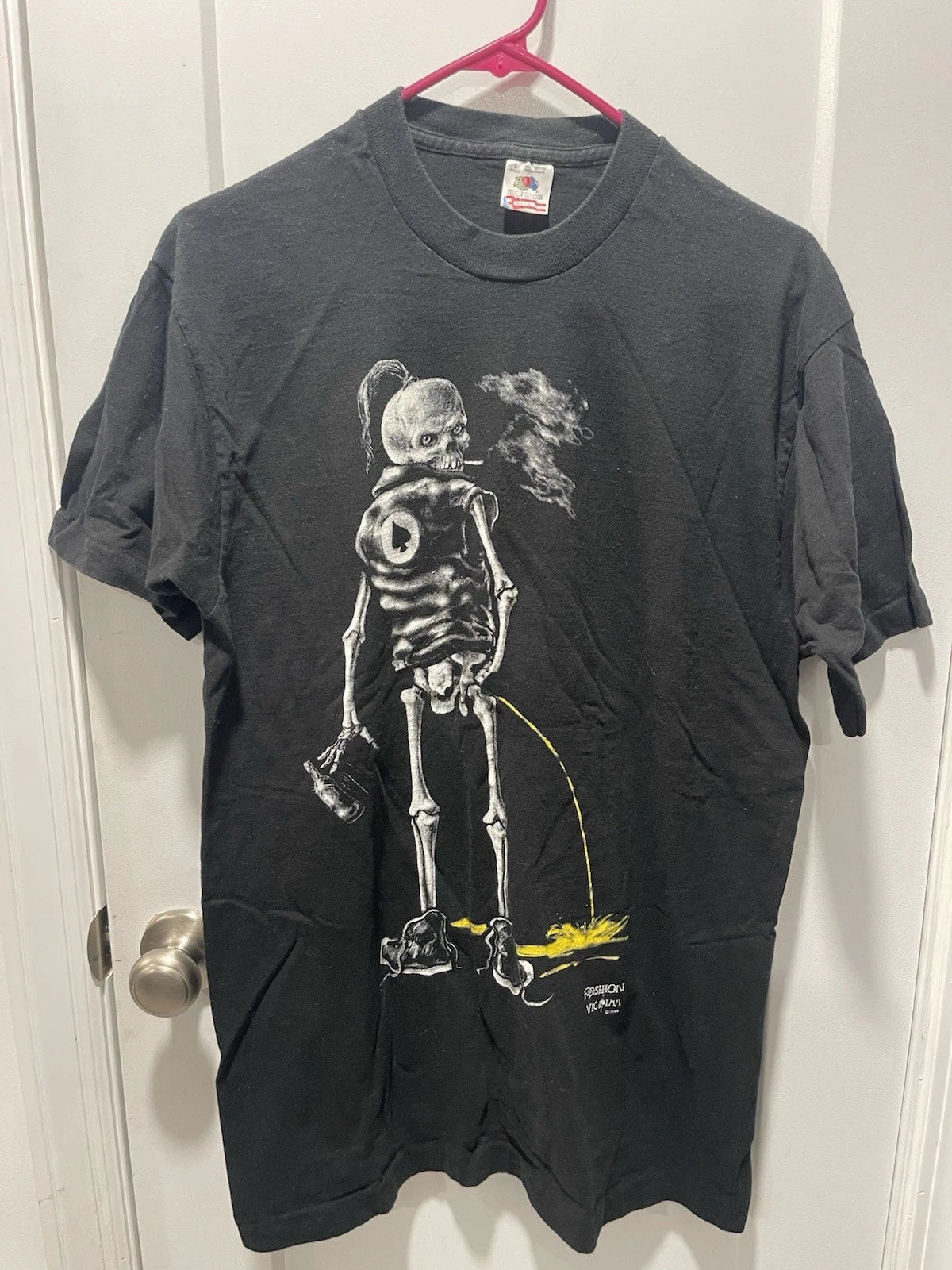 Vintage 1994 Skeleton Grunge Shirt Fashion Victim Made In USA Size L
