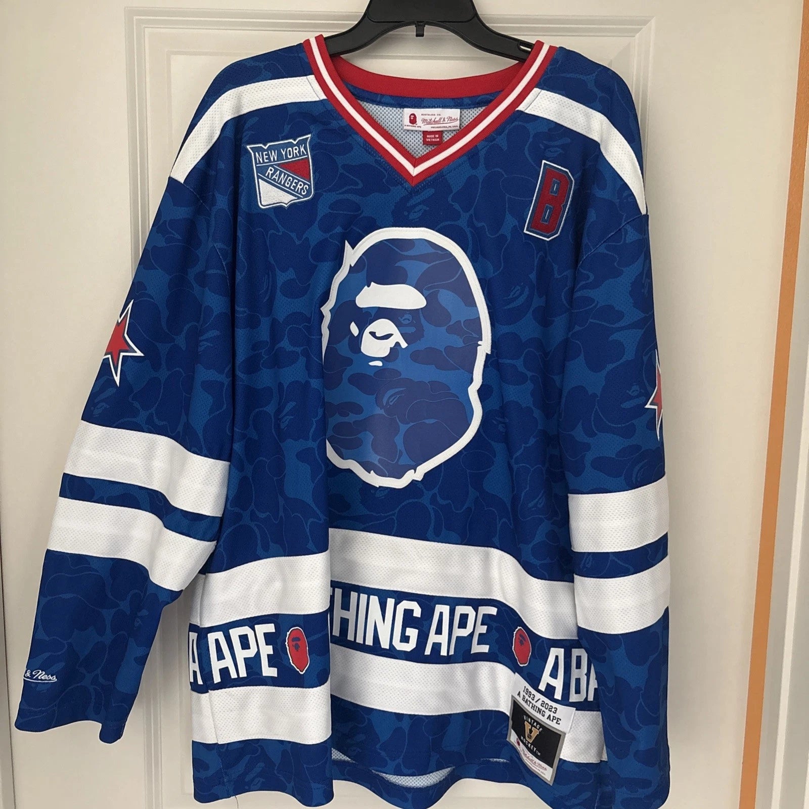 A Bathing Ape XMitchell & Ness Mitchell and V-neck Long Sleeve T-shirt Top Used