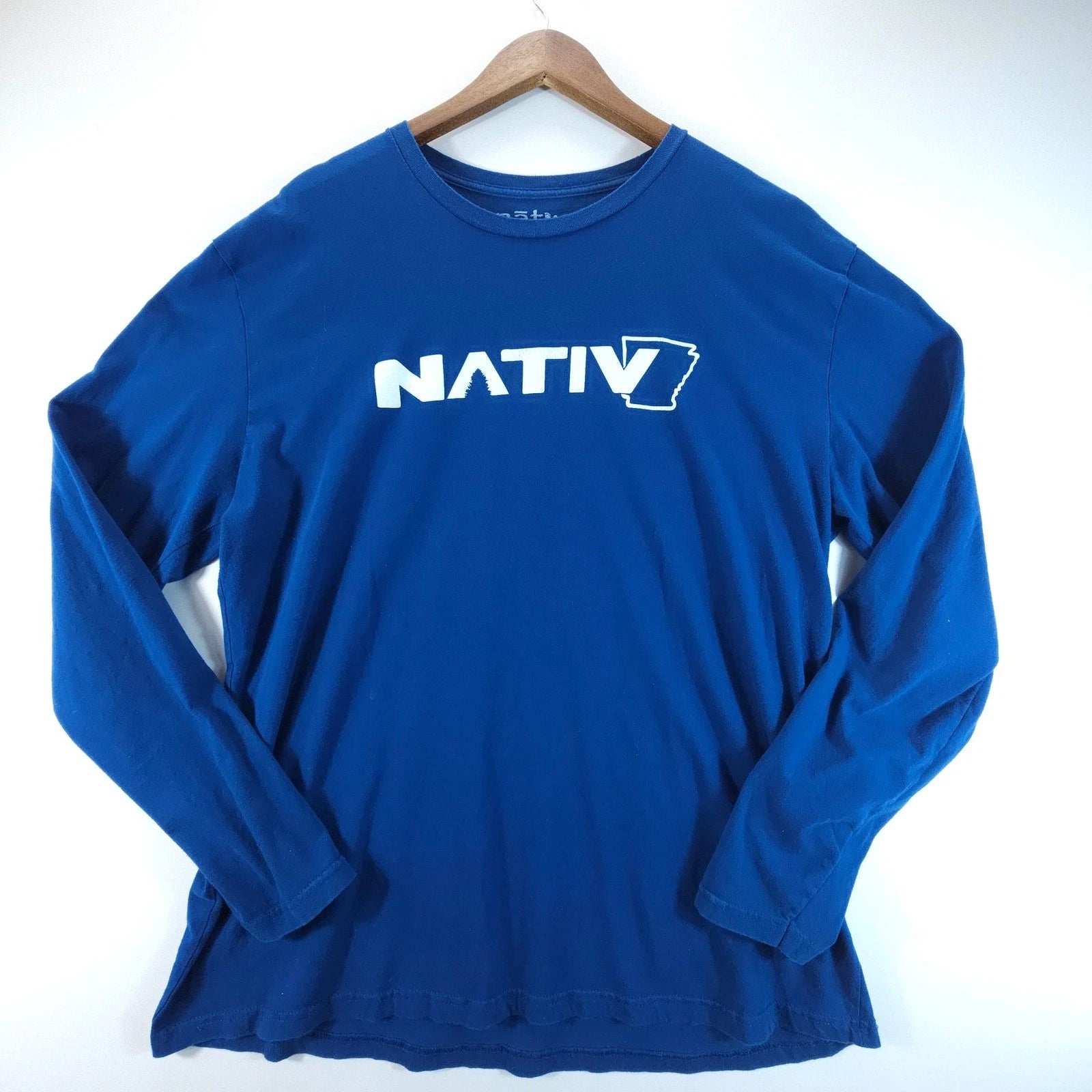 Nativ Arkansas Graphic Tee Mens Large Blue Long Sleeve Streetwear Minimalist
