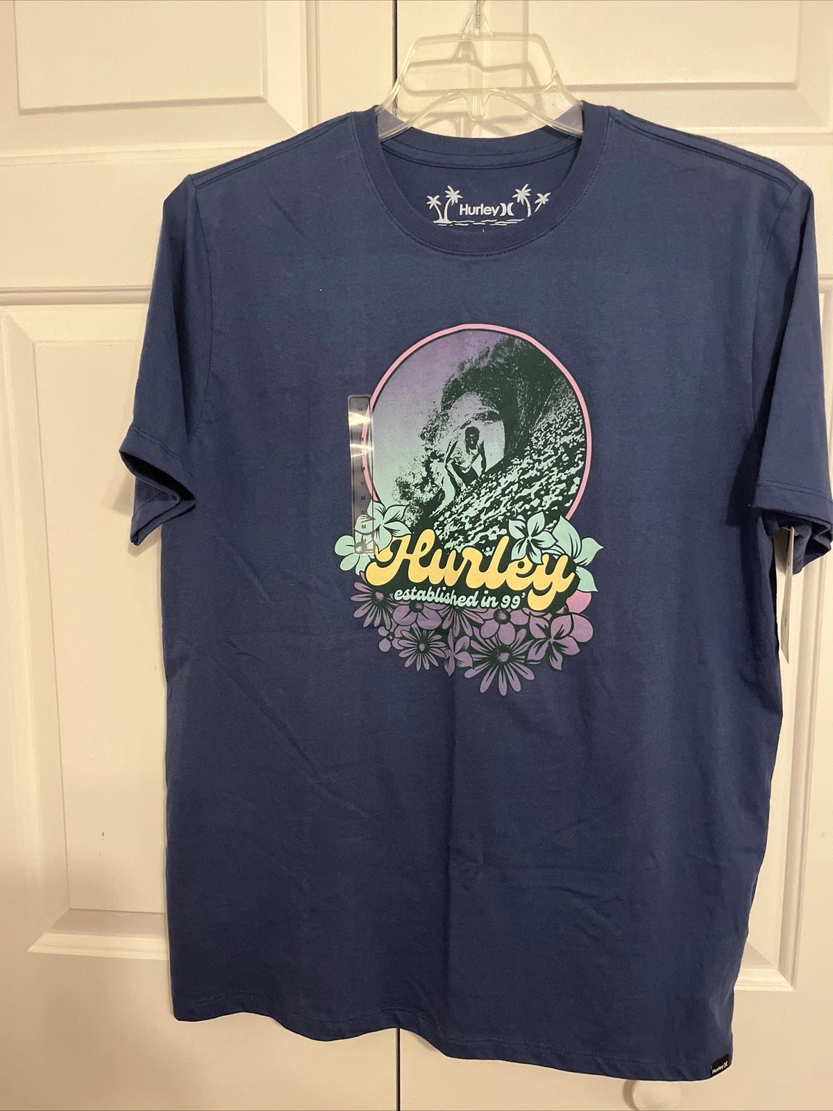 BN Hurley Men's Everyday SS T-Shirt. Size Medium, Navy Blue-Tropical Surf Logo