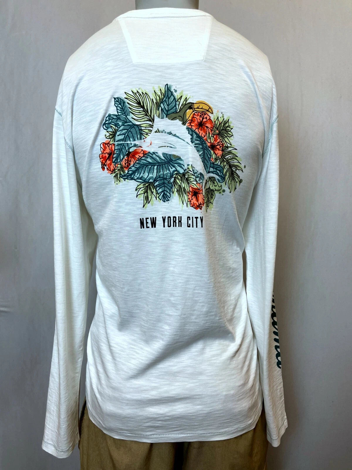 Tommy Bahama Shirt Mens Large 2XL White Long Sleeve New York City NYC Beach