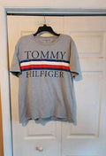 Tommy Hilfiger Logo Tee T Shirt Gray Spell Out Graphic Large Cotton Basic Preppy