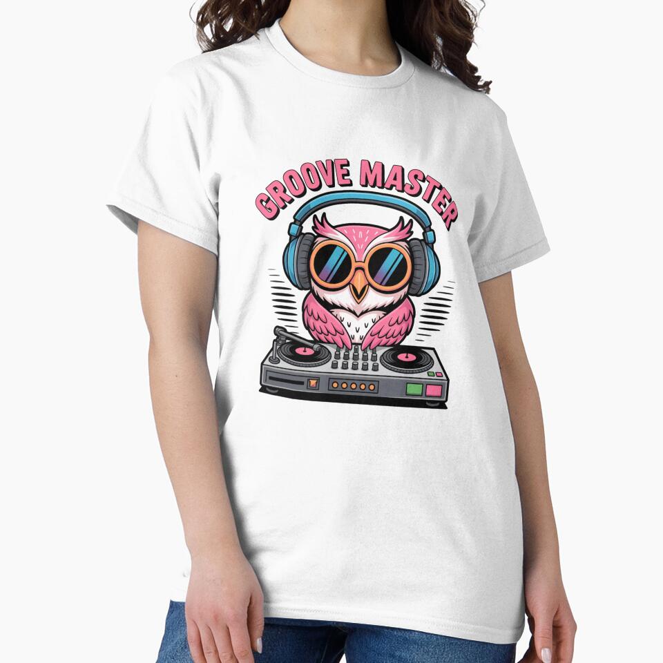 Retro Owl DJ "Groove Master" by Mr-wow
