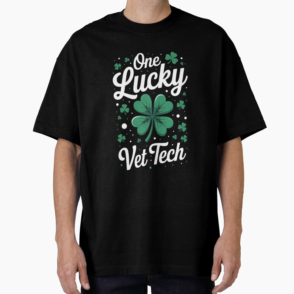 One Lucky Vet Tech - Veterinarian Green Saint Patrick's Day by IdunayaStore