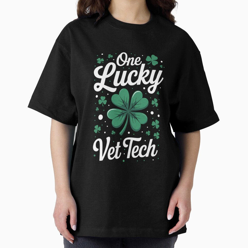 One Lucky Vet Tech - Veterinarian Green Saint Patrick's Day by IdunayaStore