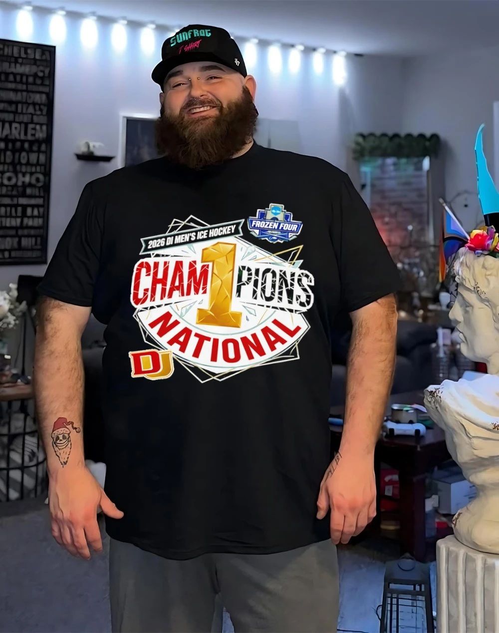 Denver Pioneers 2026 NCAA DI Men’s Ice Hockey Frozen Four National Champions Las Vegas no one shirt