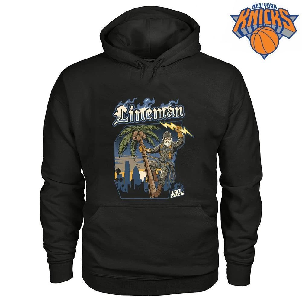 Lineman Electrician Climbing Palm Tree Lightning Bolt Est 2025 Shirt