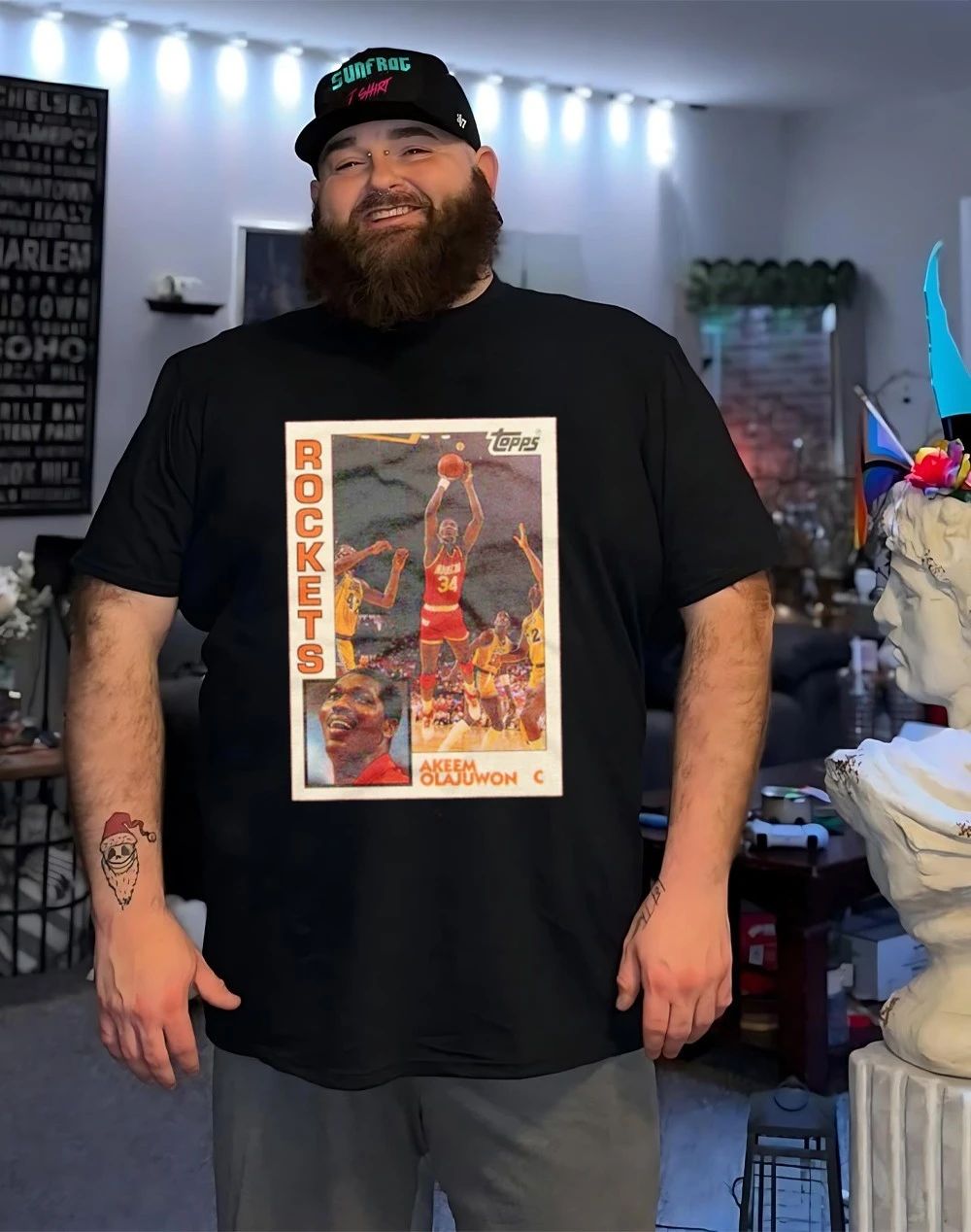 Hakeem Olajuwon Rockets 1992 Topps Basketball Legendary Card shirt