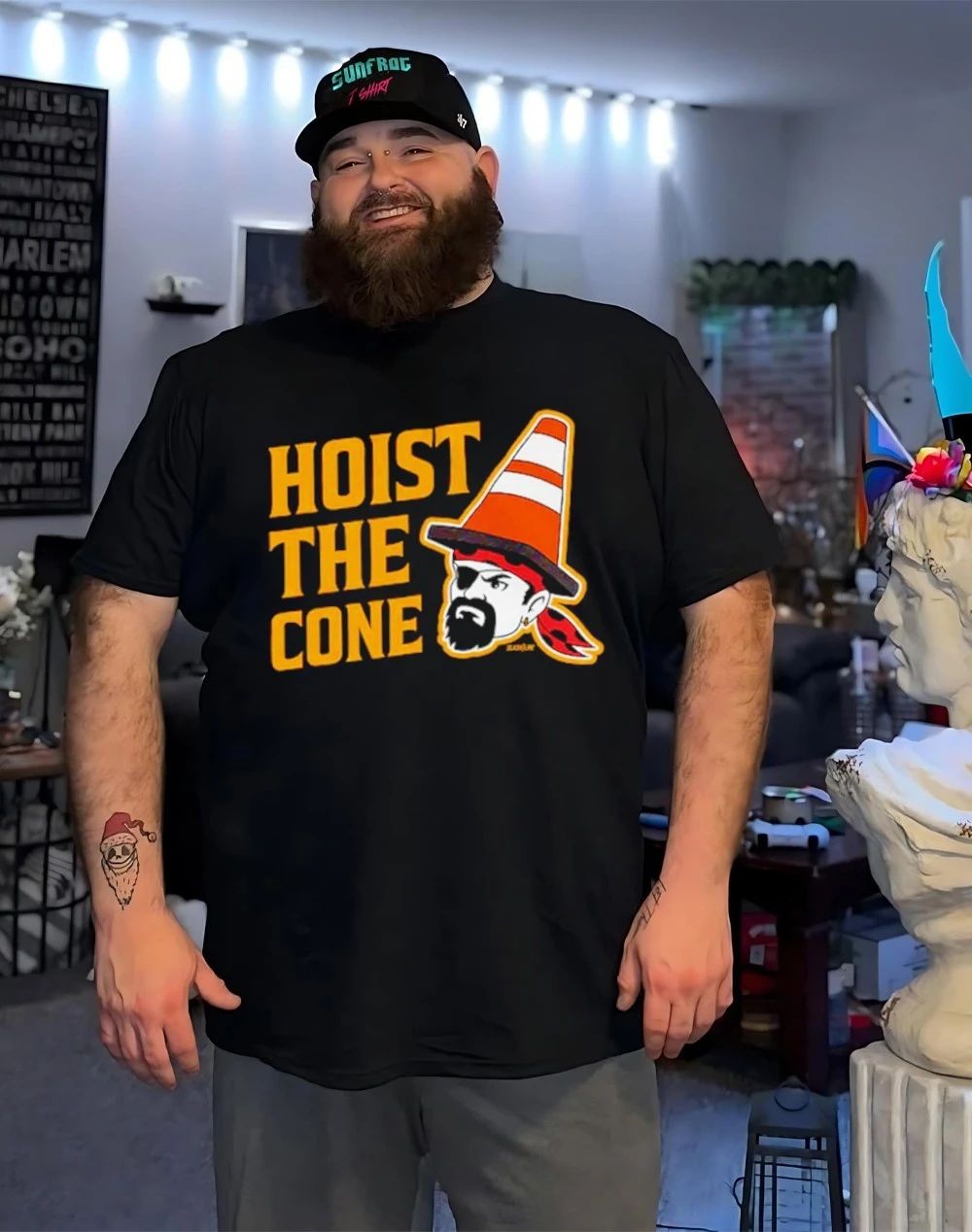 Pittsburgh Pirates Hoist the Cone Pirate shirt