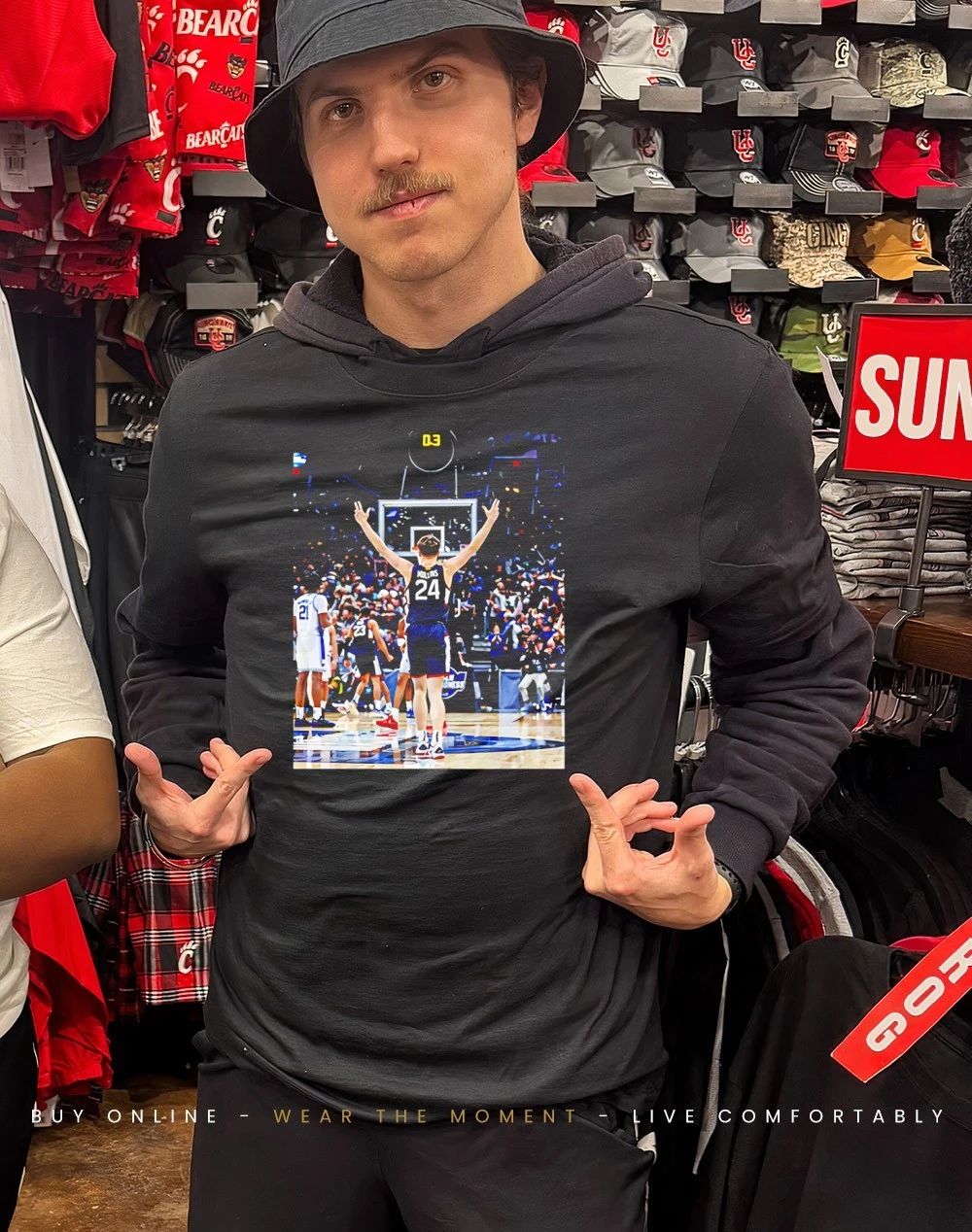 Uconn Basketball Braylon Mullins stadium graphic shirt